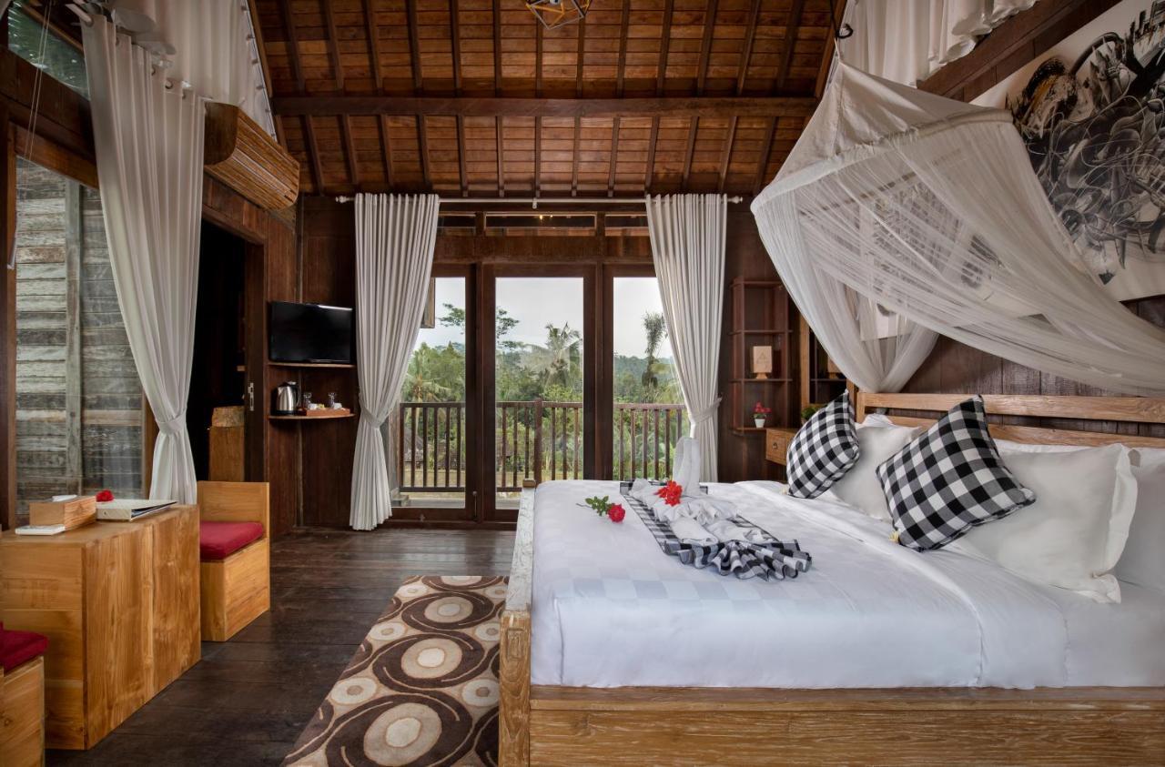 Abian Taksu Suite & Villas 뜨갈랄랑 외부 사진