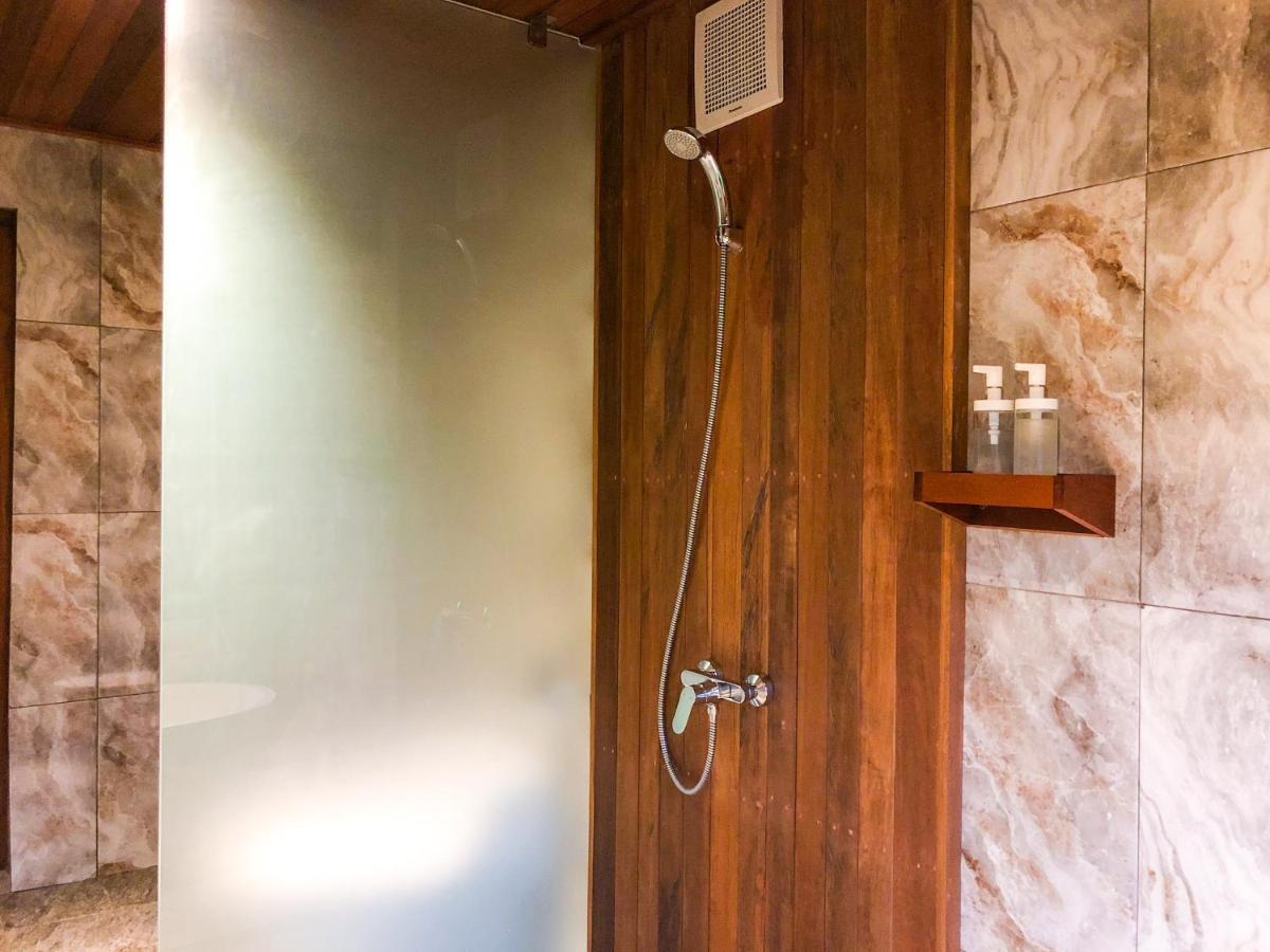 Abian Taksu Suite & Villas 뜨갈랄랑 외부 사진